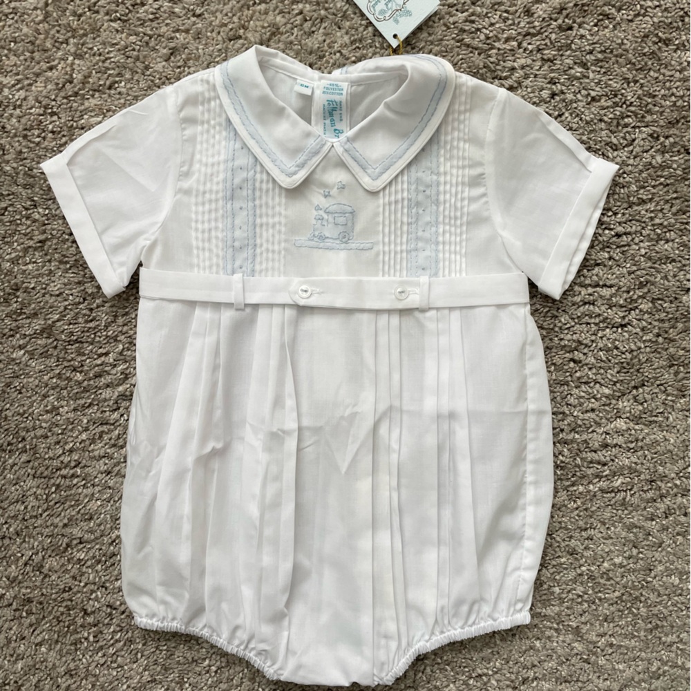 NWT Feltman Brothers Heirloom Baby Outfit